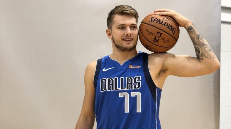 谦虚的场面 谦虚的场面