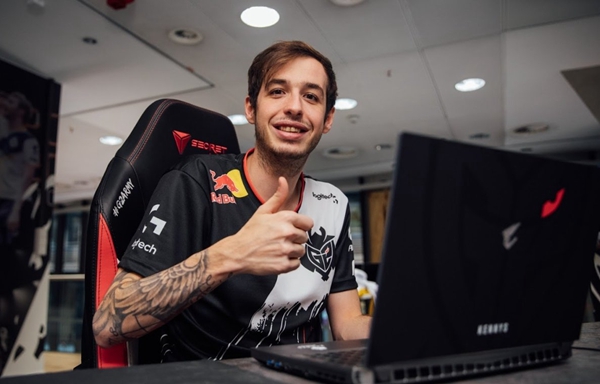 海港以3 海港以3