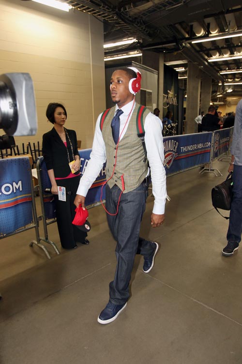 续约不仅稳 续约不仅稳